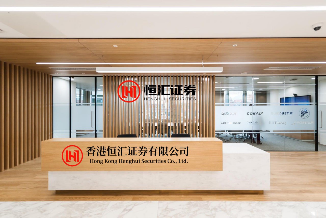 非常谋略 二胎传闻疑无根据，网友各抒己见，她确实是好母亲_李湘_王岳伦_王诗龄